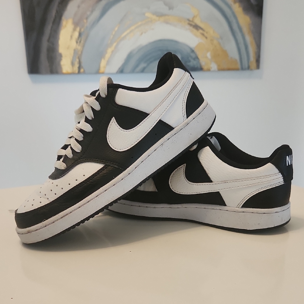 Nike Womens Classic Black and White Panda Sneakers